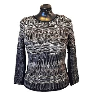 NIC + ZOE Abstract Tailored Neutral Scoop Neck Sweater